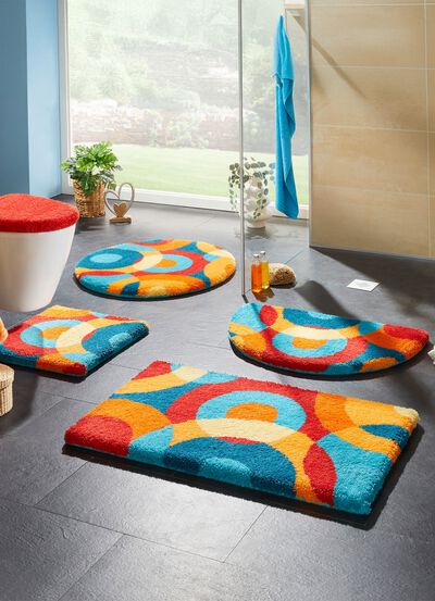 Barfu&szlig;weiche Badgarnitur von Grund 