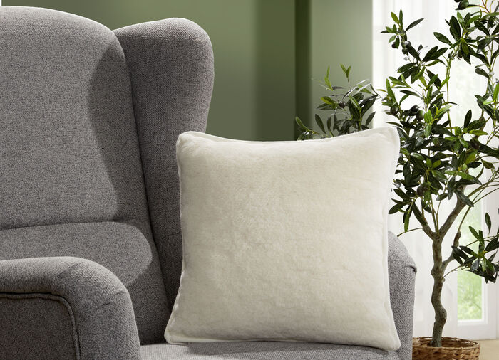 Webpelzdecke und Kissenbezug aus Alpakawolle NATUR