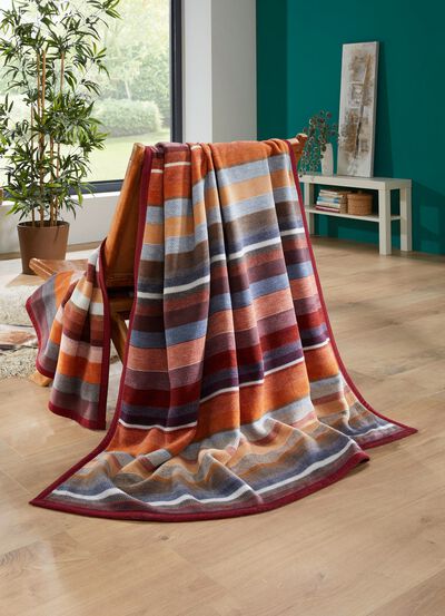 Schlafdecke mit Veloursbandeinfassung 