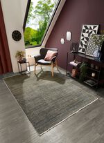 Hochwertig verarbeitete Br&uuml;cken und Teppiche 