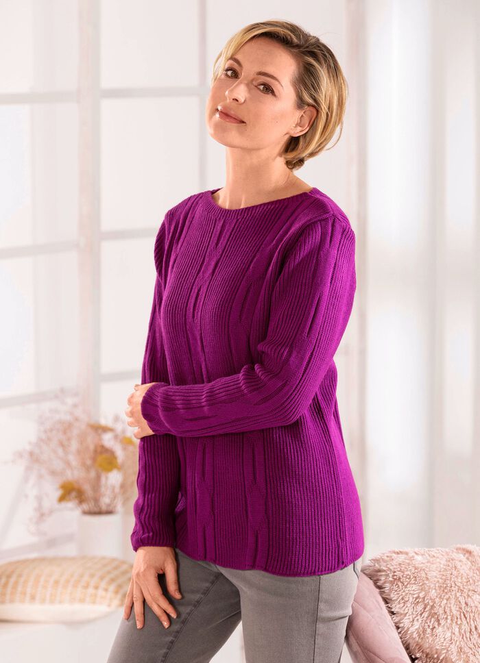Pullover mit streckendem L&auml;ngsmuster 