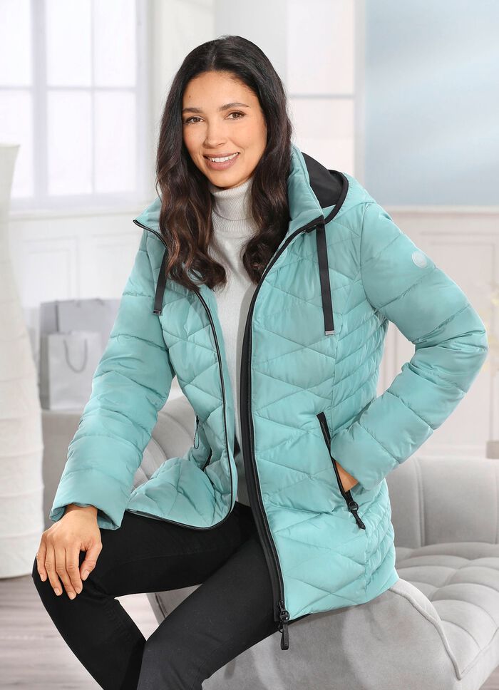 Jacke aus recycelten Fasern 
