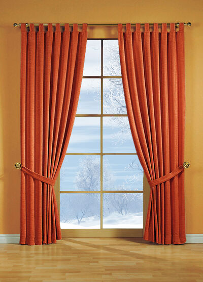 Fensterdekoration aus THERMO-CHENILLE gegen Zugluft und K&auml;lte 