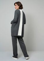 Strickjacke in Strukturmix 