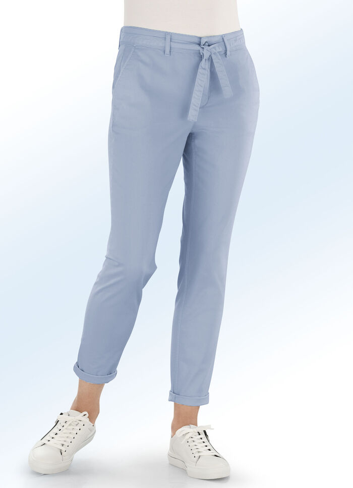 Hose in trendiger Chino-Form BLEU