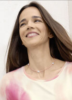 Halskette mit Perlen 