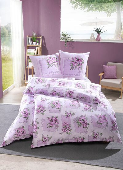 Beidseitig bedruckte Bettwäsche-Garnitur aus dem Hause Dobnig 