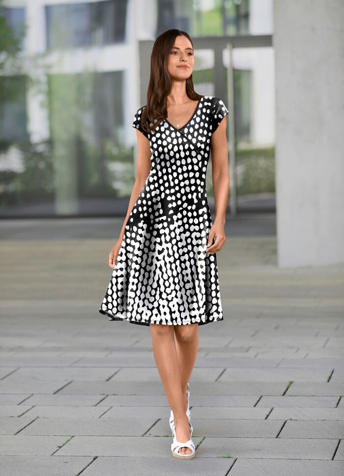 Kleid in Wickeloptik 