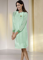 Nachthemd aus Frottierstretch 