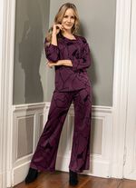 Hose in bequemer Weite 