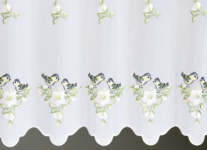 Kurzstore mit Plauener Stickerei