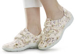 Waldläufer, bequeme Damen-Slipper, Weite H, mit herausnehmbarem Fußbett ECRU-BUNT