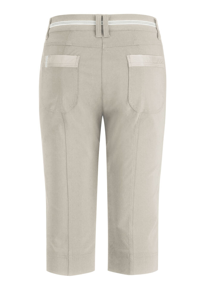 Aufwendig gearbeitete Bermudas SAND