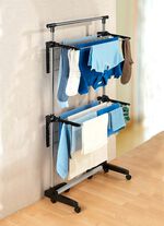 Platzspar-W&auml;schest&auml;nder mit einklappbaren Seitenteilen 