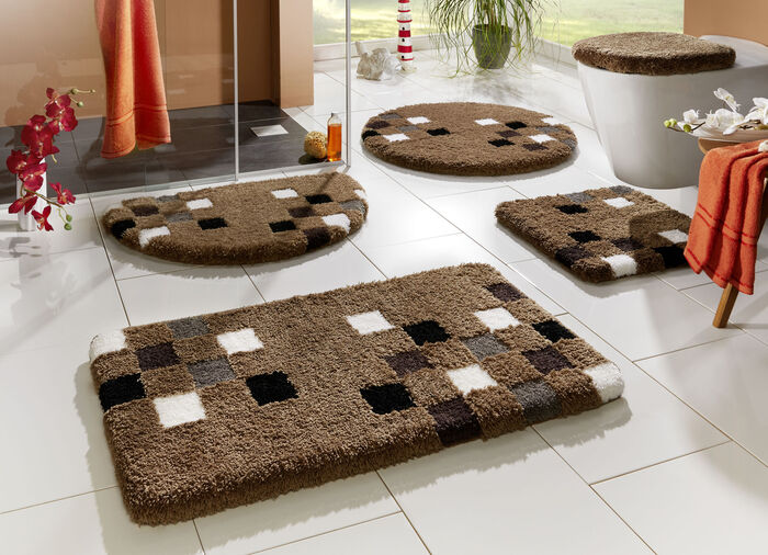 Badgarnitur mit latexierter, rutschhemmender Rückseite BRAUN