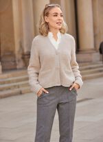 Jacke mit V-Ausschnitt 