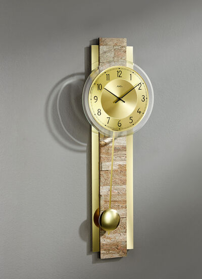 Wanduhr mit arabischen Ziffern 