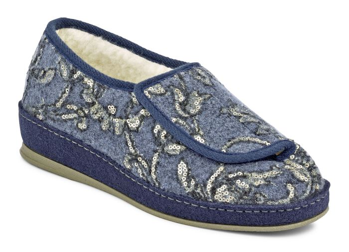 Atmungsaktiver Hausschuh mit anatomisch geformtem Fu&szlig;bett 