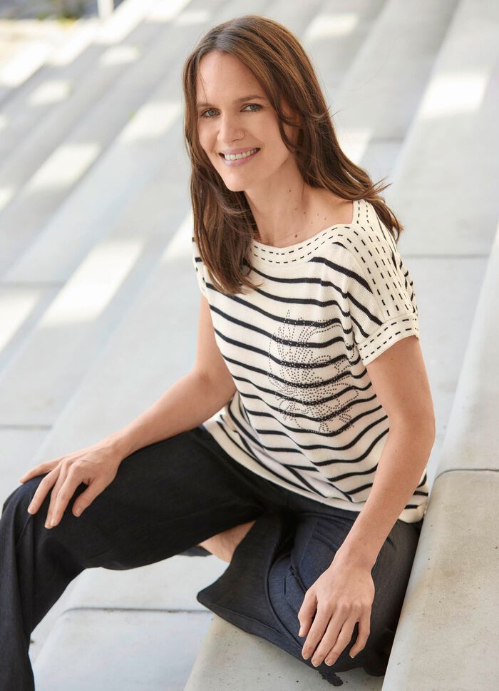 Pullover mit floralem Pl&auml;ttchenmotiv 