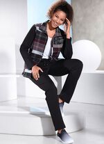 Freizeitanzug mit Seitentaschen 