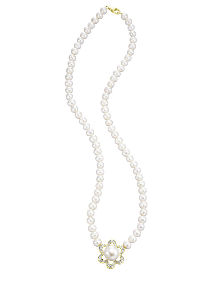 Halskette in Blumendesign 