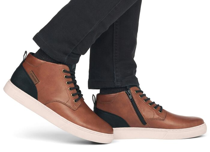 Rieker Schn&uuml;r-Boot aus schattiertem Nappaleder 