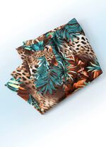 Bermudas in Dschungel- und Tierfell-Dessinierung 