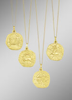 Attraktive Sternzeichen-Anhänger aus Gold 