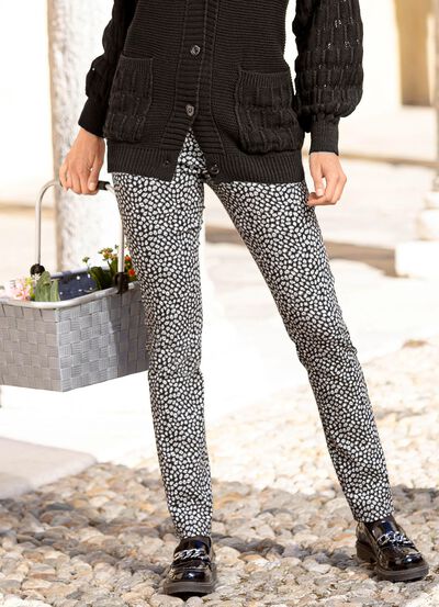 Aktuell dessinierte Hose 