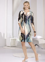 Wadenlanges Nachthemd mit 3/4-langen Ärmeln 