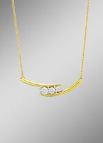 Schicke Halskette mit Brillanten 