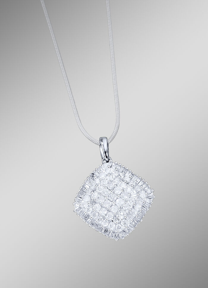 Anhänger mit Diamanten und Baguette-Diamanten 