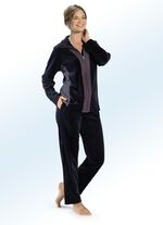 Hausanzug mit tollen Eins&auml;tzen 