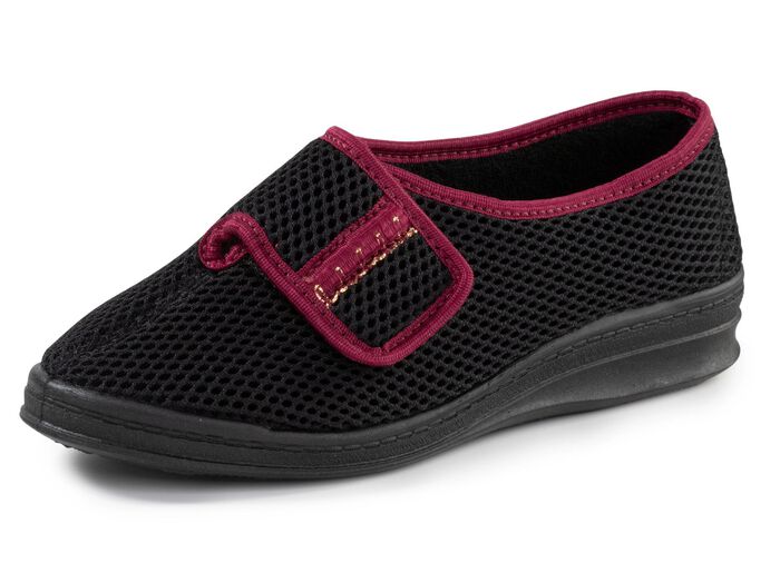 Klettschuh mit h&uuml;bscher Bord&uuml;re 