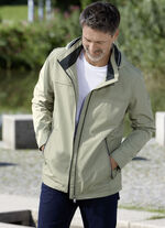 Funktionskurzjacke mit abtrennbarer Kapuze 