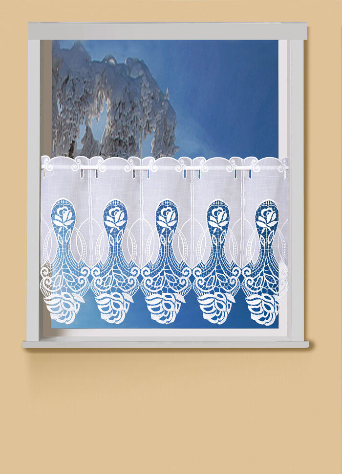 Kurzstore mit Rosen-Motiv aus Plauener Spitze 