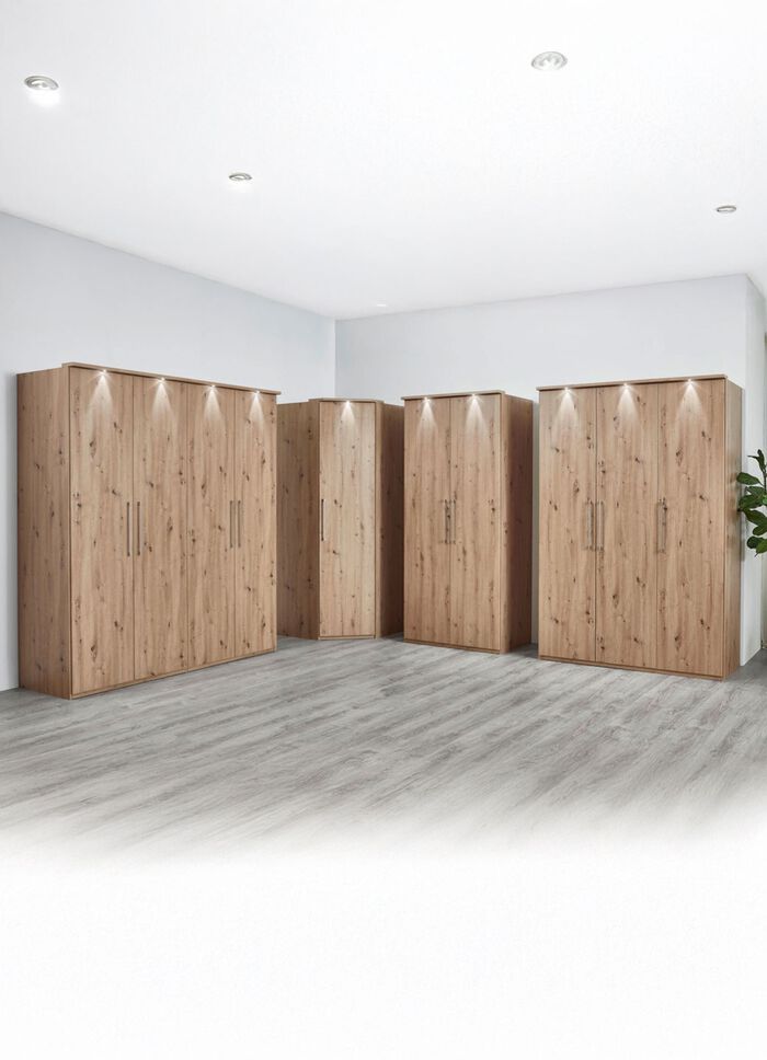 Moderne Kleiderschrank aus deutscher Herstellung 