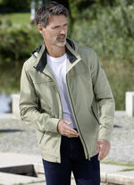 Funktionskurzjacke mit abtrennbarer Kapuze 