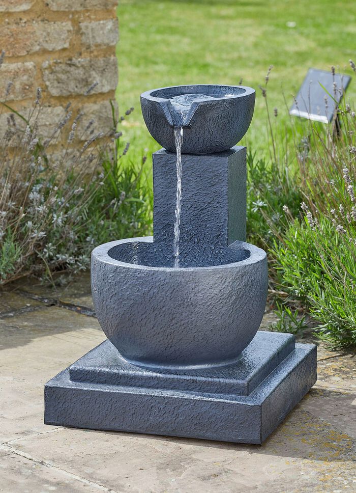 Brunnen "Fengshui Falls" 