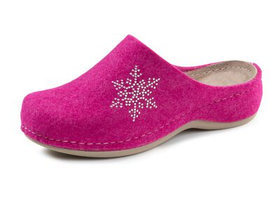 Laurina Pantoffel mit pfiffiger Nietenzier 