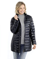 Jacke mit verschiedenen Steppvariationen 