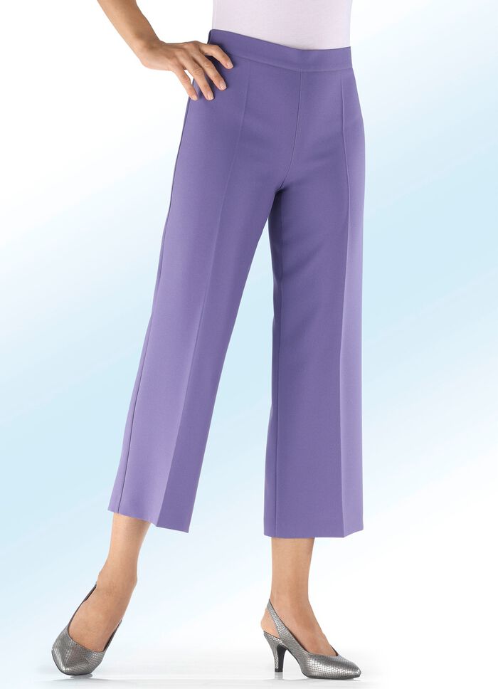 Hose in modisch verk&uuml;rzter L&auml;nge 