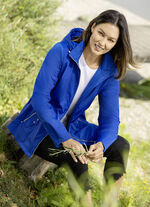 Funktionsjacke mit abnehmbarer Kapuze 