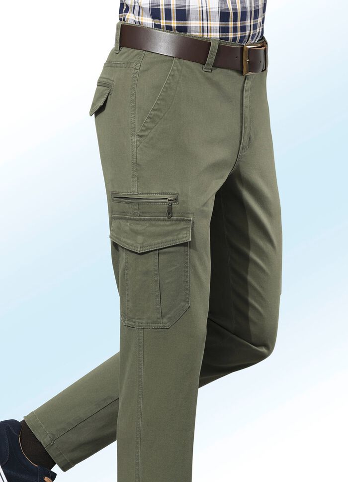 Hose mit Cargotaschen in 3 Farben 