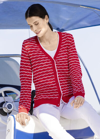 Strickjacke mit feinen Ringeln und Ajourrauten 