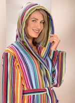 Bademantel mit Kapuze 