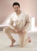 G&ouml;tting Schlafanzug mit V-Ausschnitt und B&uuml;ndchenabschl&uuml;ssen 