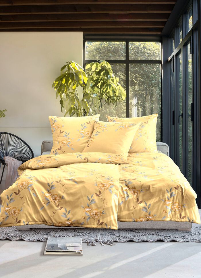 Bettw&auml;sche-Garnitur von "Irisette&ldquo; 