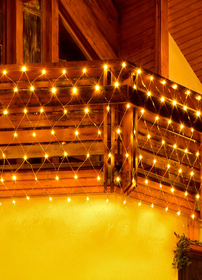 LED-Lichternetz mit warmweißem Licht