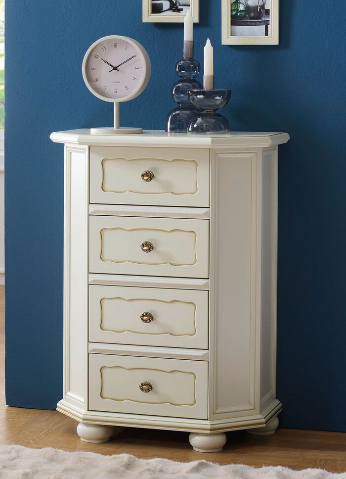 Italienische Kommodenserie mit reichhaltigen Verzierungen 